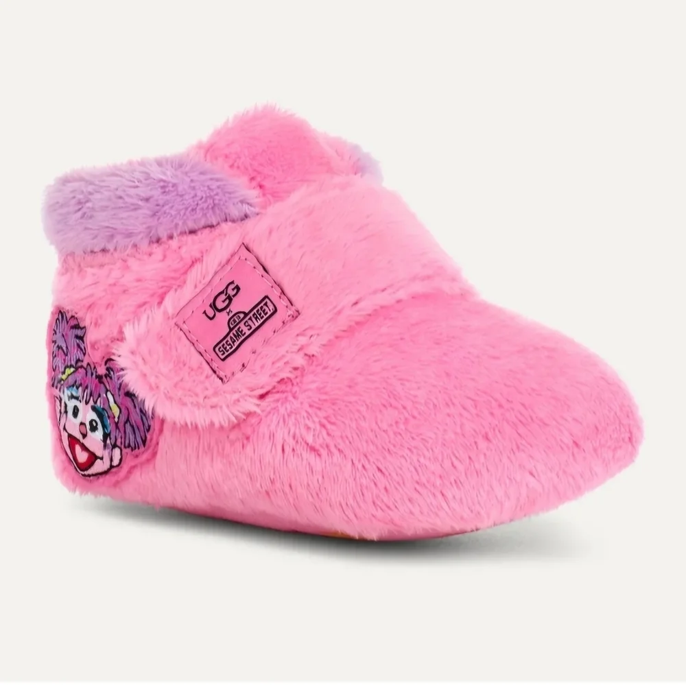UGG Pink Moccasins Cozy Comfort